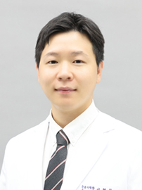 Hyung-Won Lee